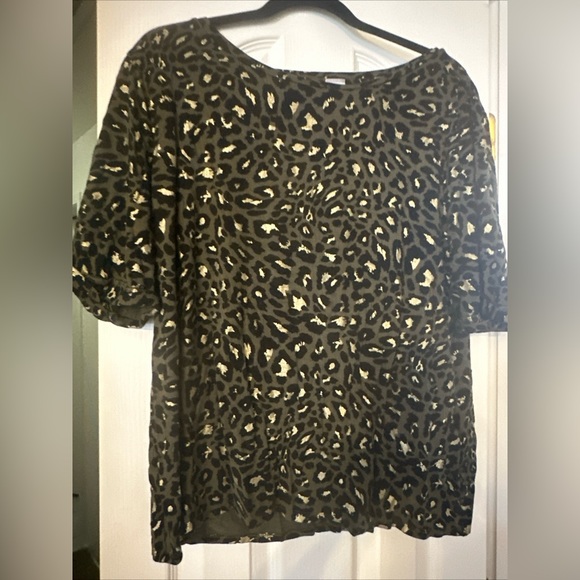 Chicos , animal print blouse , perfect conditions , - Picture 2 of 6